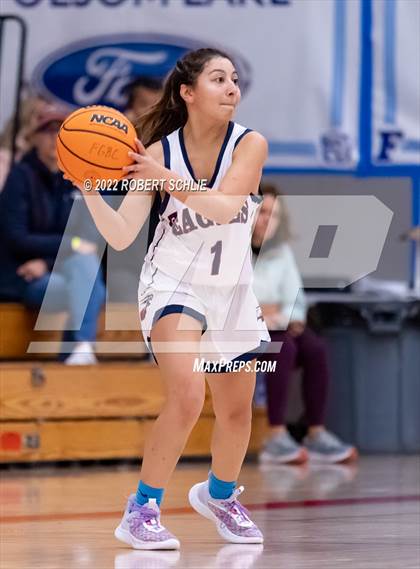 Thumbnail 1 in Vista del Lago vs Pleasant Grove (Folsom-Vista Winter Classic) photogallery.