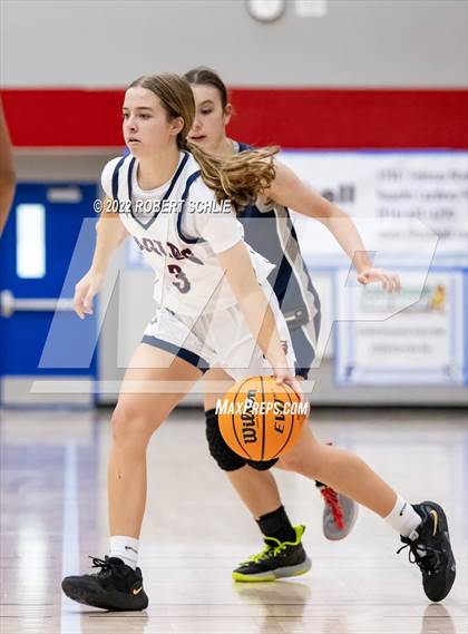 Thumbnail 2 in Vista del Lago vs Pleasant Grove (Folsom-Vista Winter Classic) photogallery.