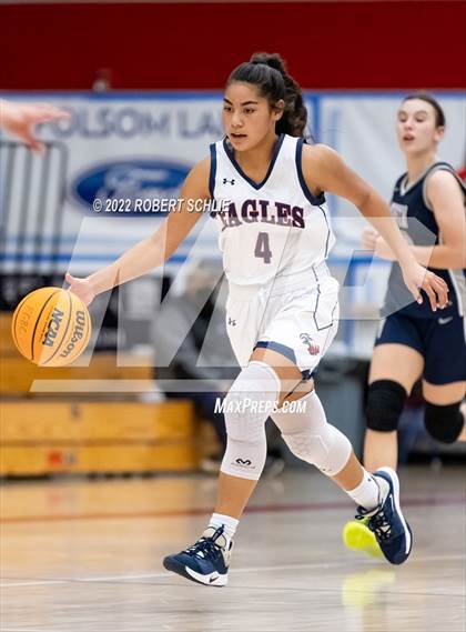 Thumbnail 3 in Vista del Lago vs Pleasant Grove (Folsom-Vista Winter Classic) photogallery.