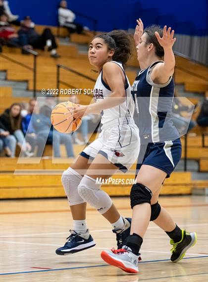 Thumbnail 3 in Vista del Lago vs Pleasant Grove (Folsom-Vista Winter Classic) photogallery.