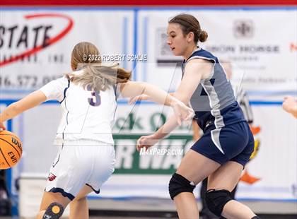 Thumbnail 3 in Vista del Lago vs Pleasant Grove (Folsom-Vista Winter Classic) photogallery.