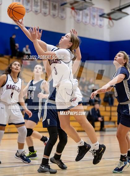 Thumbnail 1 in Vista del Lago vs Pleasant Grove (Folsom-Vista Winter Classic) photogallery.