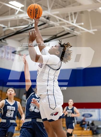 Thumbnail 1 in Vista del Lago vs Pleasant Grove (Folsom-Vista Winter Classic) photogallery.