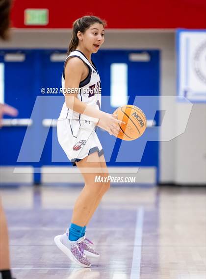 Thumbnail 2 in Vista del Lago vs Pleasant Grove (Folsom-Vista Winter Classic) photogallery.