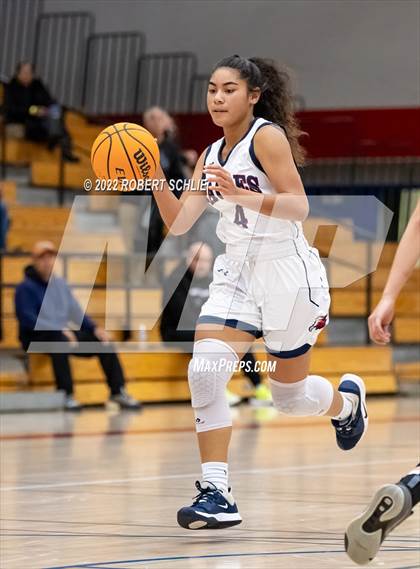 Thumbnail 2 in Vista del Lago vs Pleasant Grove (Folsom-Vista Winter Classic) photogallery.