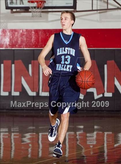 Thumbnail 3 in Ralston Valley vs. Camarillo (Palm Springs Winter Classic) photogallery.