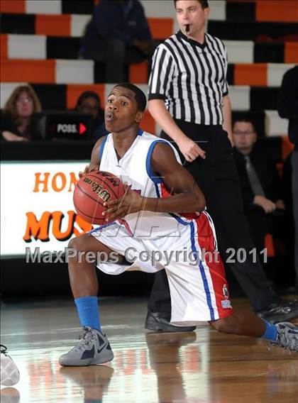 Thumbnail 1 in Monterey Trail vs. Highlands (Hoops 4 the Human Fund) photogallery.