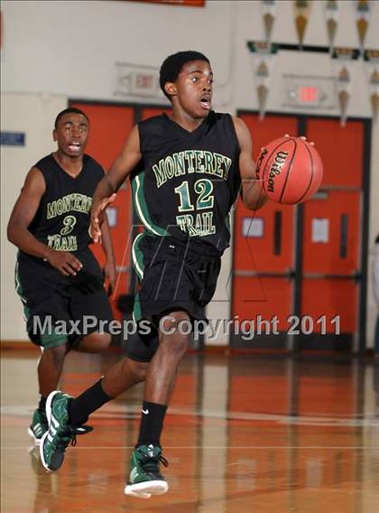 Thumbnail 3 in Monterey Trail vs. Highlands (Hoops 4 the Human Fund) photogallery.