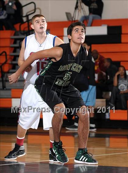 Thumbnail 2 in Monterey Trail vs. Highlands (Hoops 4 the Human Fund) photogallery.