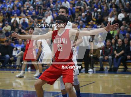 Thumbnail 3 in Mater Dei vs Santa Margarita photogallery.