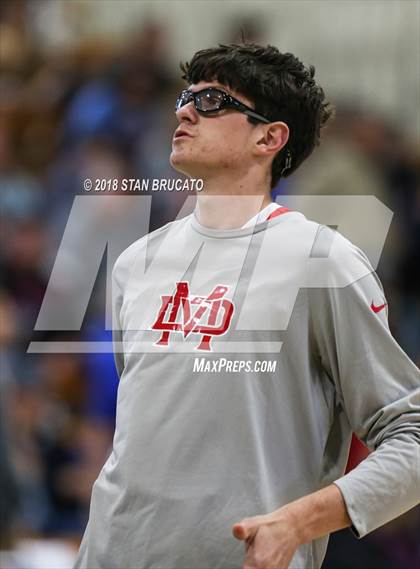 Thumbnail 2 in Mater Dei vs Santa Margarita photogallery.