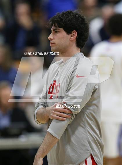 Thumbnail 2 in Mater Dei vs Santa Margarita photogallery.