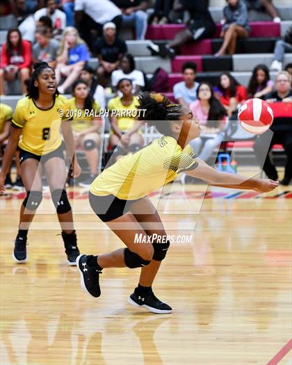 Thumbnail 2 in Alief Hastings @ Fort Bend Travis photogallery.
