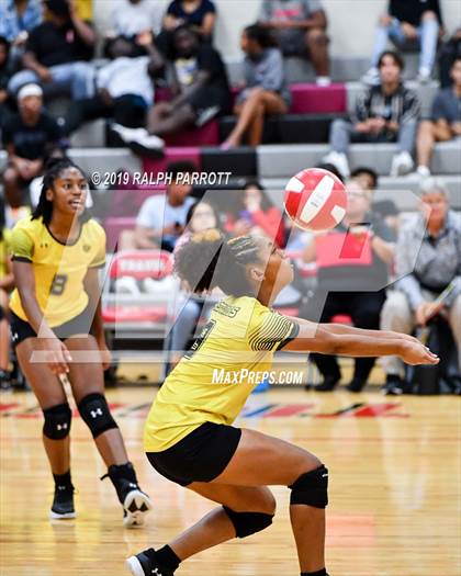 Thumbnail 2 in Alief Hastings @ Fort Bend Travis photogallery.