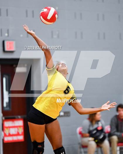 Thumbnail 3 in Alief Hastings @ Fort Bend Travis photogallery.