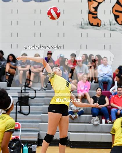 Thumbnail 2 in Alief Hastings @ Fort Bend Travis photogallery.