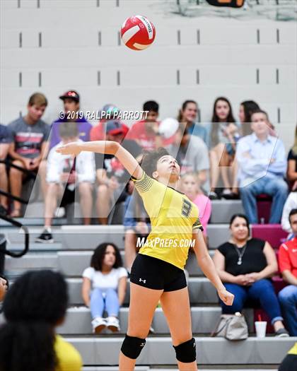 Thumbnail 2 in Alief Hastings @ Fort Bend Travis photogallery.