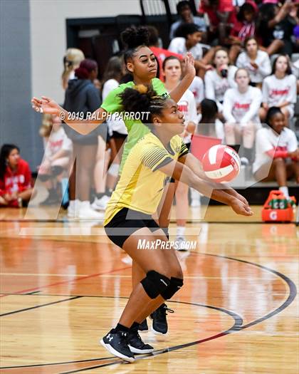 Thumbnail 2 in Alief Hastings @ Fort Bend Travis photogallery.