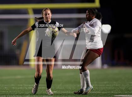 Thumbnail 3 in Byrd vs. Destrehan photogallery.