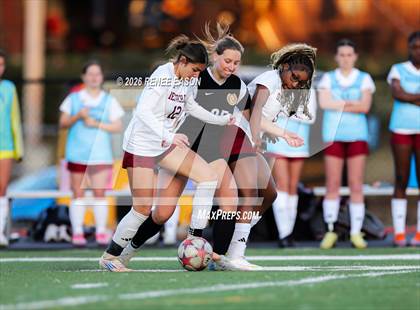 Thumbnail 2 in Byrd vs. Destrehan photogallery.