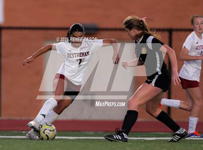 Thumbnail 2 in Byrd vs. Destrehan photogallery.