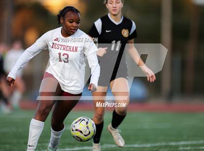 Thumbnail 3 in Byrd vs. Destrehan photogallery.