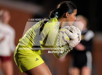 Thumbnail 3 in Byrd vs. Destrehan photogallery.