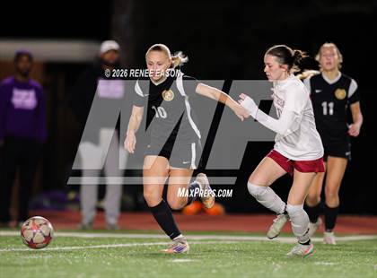 Thumbnail 3 in Byrd vs. Destrehan photogallery.