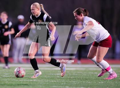 Thumbnail 3 in Byrd vs. Destrehan photogallery.