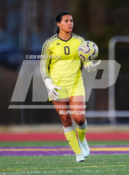 Thumbnail 1 in Byrd vs. Destrehan photogallery.