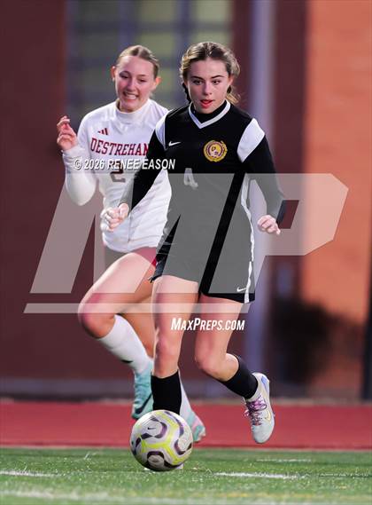 Thumbnail 3 in Byrd vs. Destrehan photogallery.