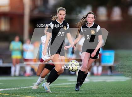 Thumbnail 3 in Byrd vs. Destrehan photogallery.