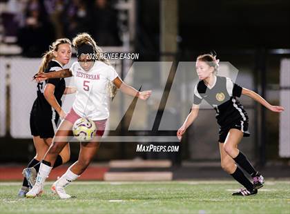 Thumbnail 3 in Byrd vs. Destrehan photogallery.