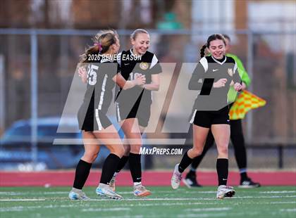 Thumbnail 3 in Byrd vs. Destrehan photogallery.