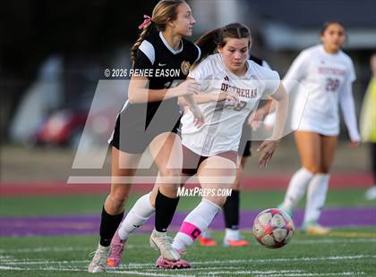 Thumbnail 2 in Byrd vs. Destrehan photogallery.