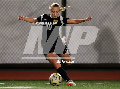 Thumbnail 1 in Byrd vs. Destrehan photogallery.