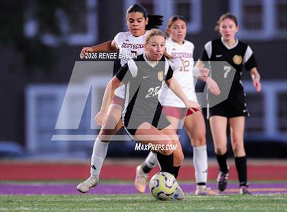 Thumbnail 3 in Byrd vs. Destrehan photogallery.