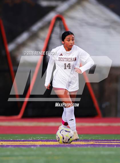 Thumbnail 3 in Byrd vs. Destrehan photogallery.