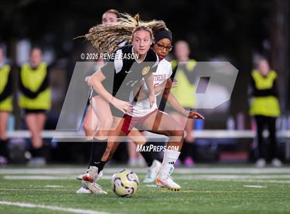 Thumbnail 2 in Byrd vs. Destrehan photogallery.