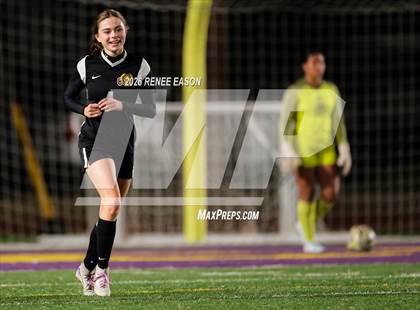 Thumbnail 3 in Byrd vs. Destrehan photogallery.