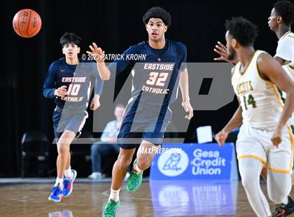 Thumbnail 1 in Eastside Catholic vs. Shorecrest (WIAA 3A Semifinal) photogallery.