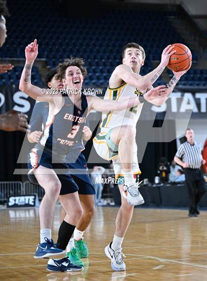 Thumbnail 1 in Eastside Catholic vs. Shorecrest (WIAA 3A Semifinal) photogallery.