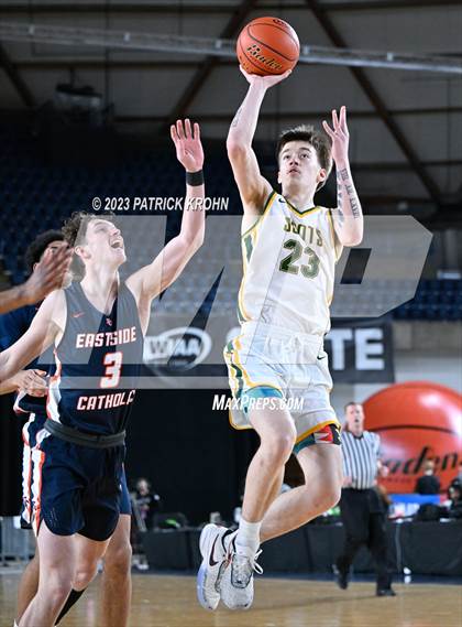 Thumbnail 1 in Eastside Catholic vs. Shorecrest (WIAA 3A Semifinal) photogallery.