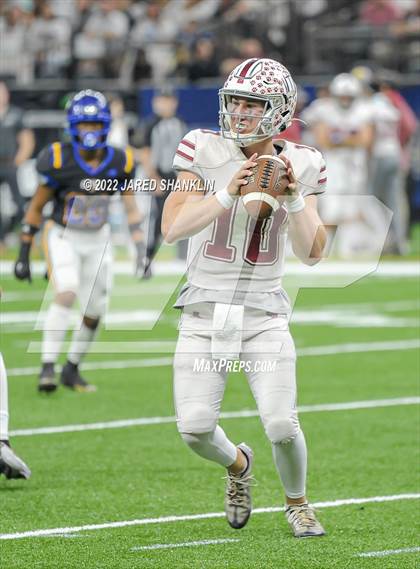 Thumbnail 2 in Dunham @ St. Charles Catholic (LHSAA Division III Select Final) photogallery.