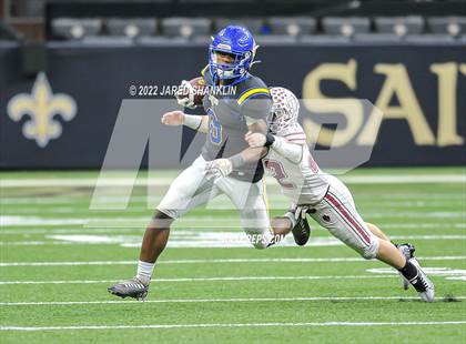 Thumbnail 1 in Dunham @ St. Charles Catholic (LHSAA Division III Select Final) photogallery.