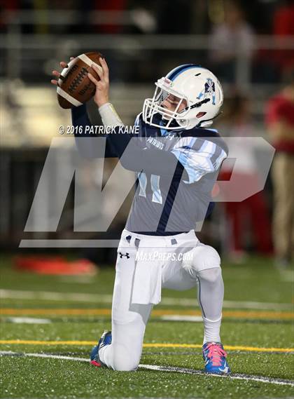 Thumbnail 1 in Yorktown vs. McLean photogallery.