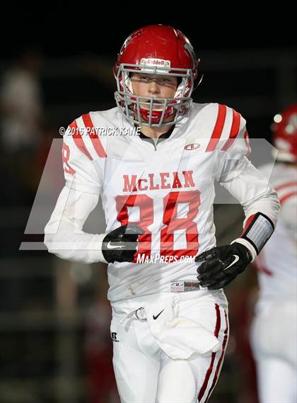 Thumbnail 3 in Yorktown vs. McLean photogallery.
