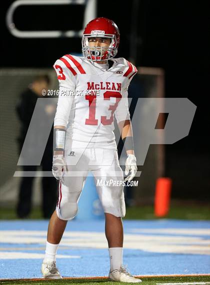 Thumbnail 3 in Yorktown vs. McLean photogallery.