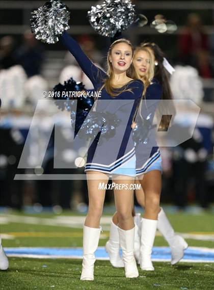 Thumbnail 2 in Yorktown vs. McLean photogallery.