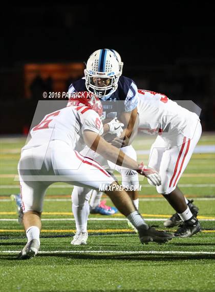 Thumbnail 2 in Yorktown vs. McLean photogallery.